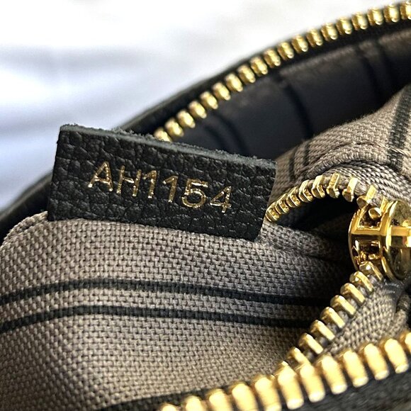 LOUIS VUITTON Empreinte Speedy Bandouliere 30 Black - Picture 11 of 16